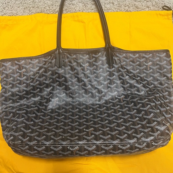 Goyard Saint Louis PM Bag - Picture 2 of 16